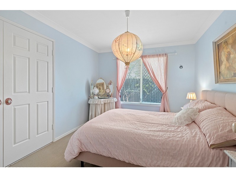 21 Beachside Court, Victoria Point QLD 4165