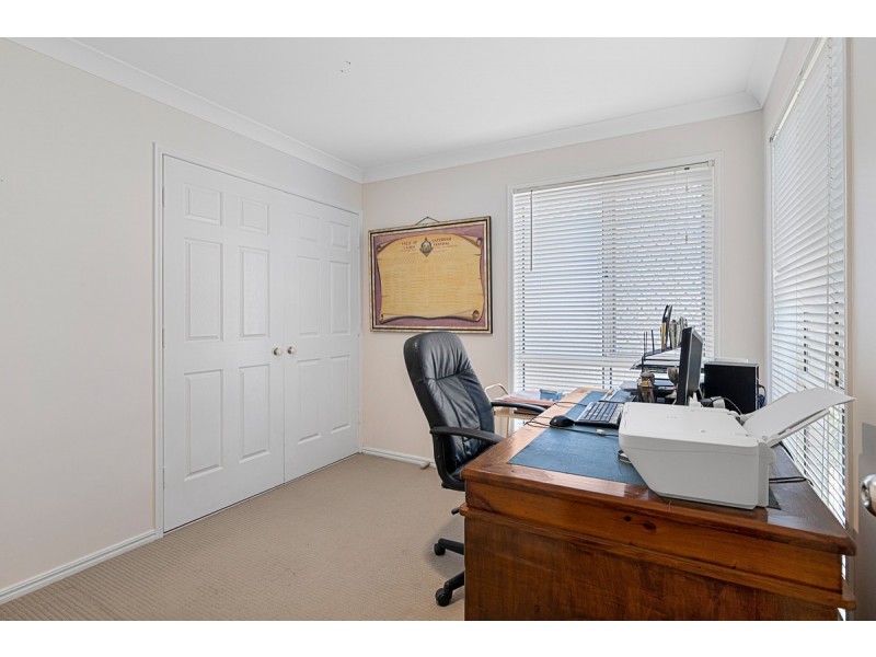 21 Beachside Court, Victoria Point QLD 4165