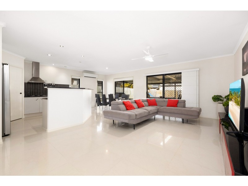 12 Lakeland Court, Loganholme QLD 4129