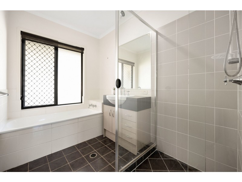 12 Lakeland Court, Loganholme QLD 4129