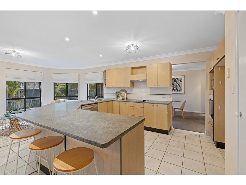 1 Pleasant Court, Cleveland QLD 4163