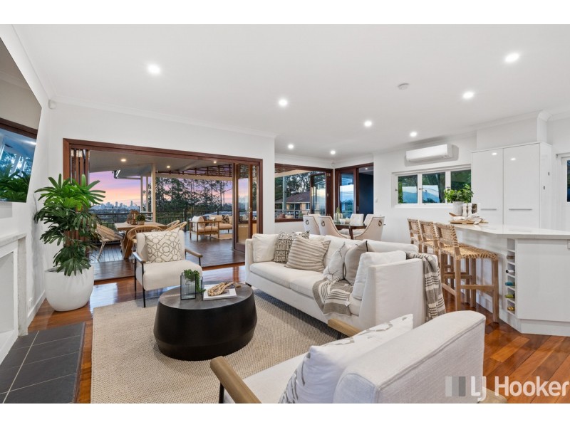 45 Crest Street, Mount Gravatt East QLD 4122