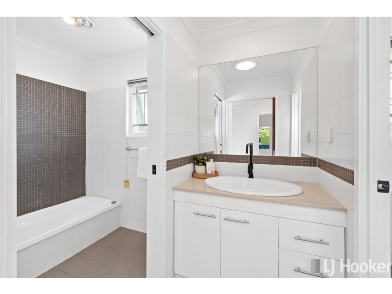 45 Crest Street, Mount Gravatt East QLD 4122