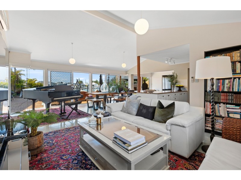 65 Masthead Drive, Raby Bay QLD 4163