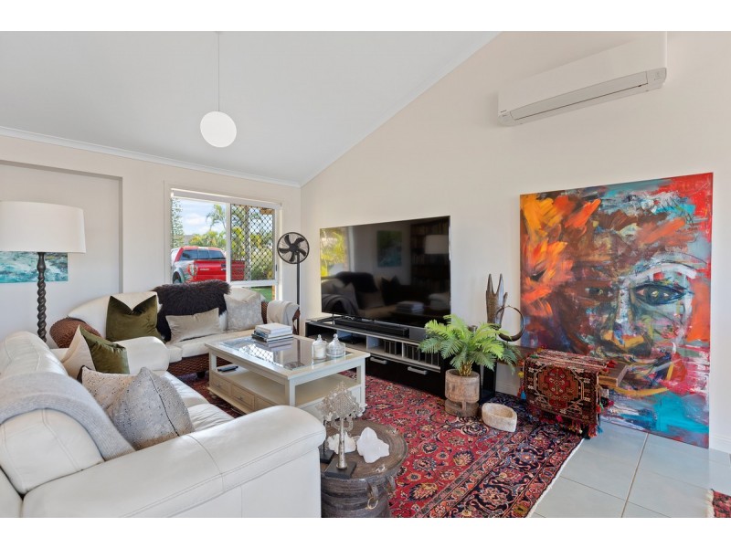 65 Masthead Drive, Raby Bay QLD 4163