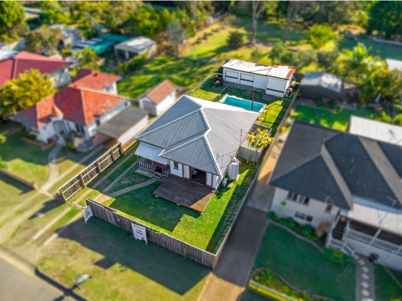 57 Tingalpa Street, Wynnum West QLD 4178