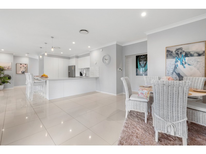 17 Franbridge Place, Victoria Point QLD 4165