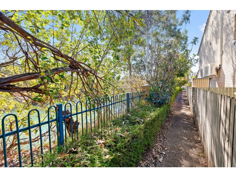 1/180-186 Middle Street, Cleveland QLD 4163