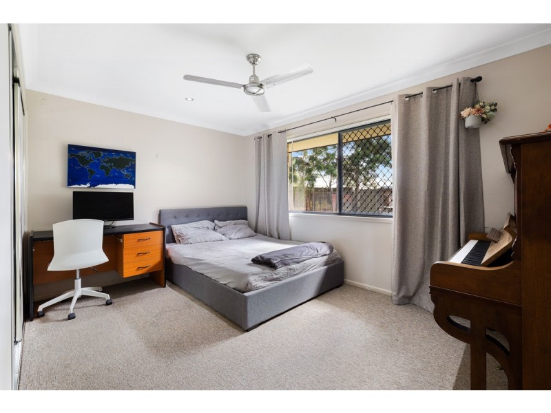 15a Beenwerrin Crescent, Capalaba QLD 4157