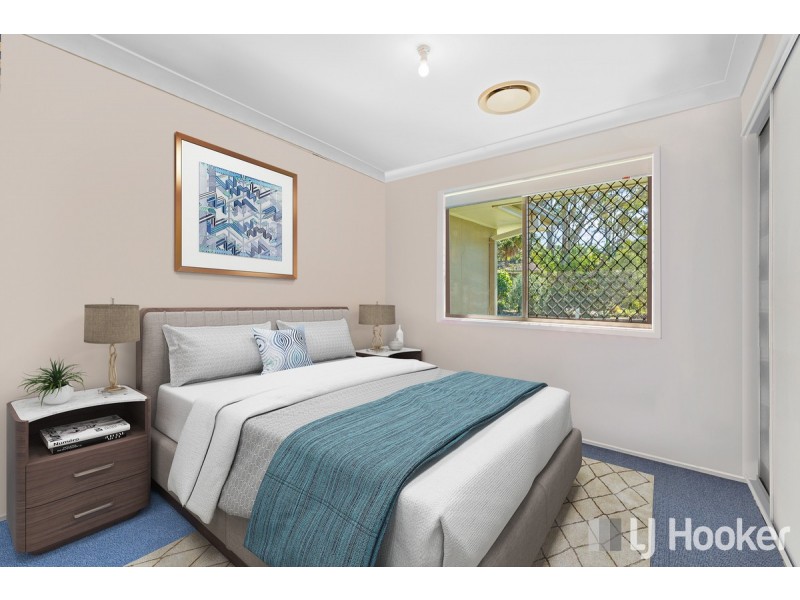 2 Kalmia Drive, Redland Bay QLD 4165