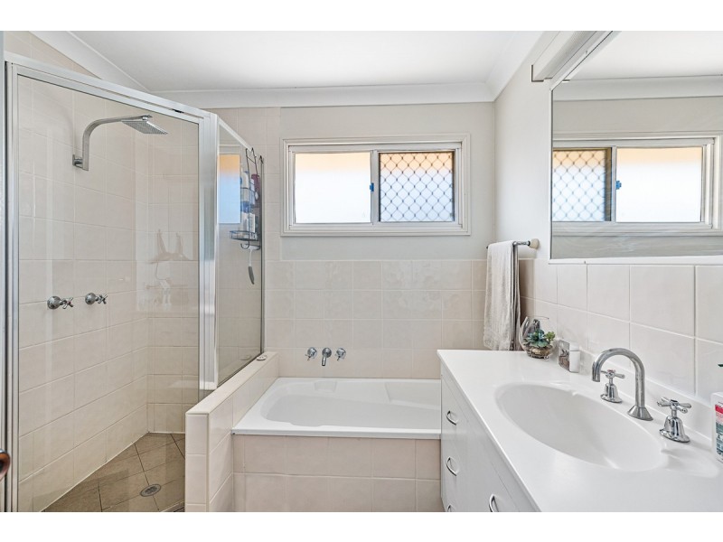 18/66-74 Freeth Street West, Ormiston QLD 4160