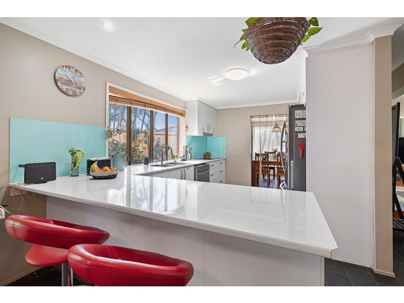 19 Peel Street, Redland Bay QLD 4165