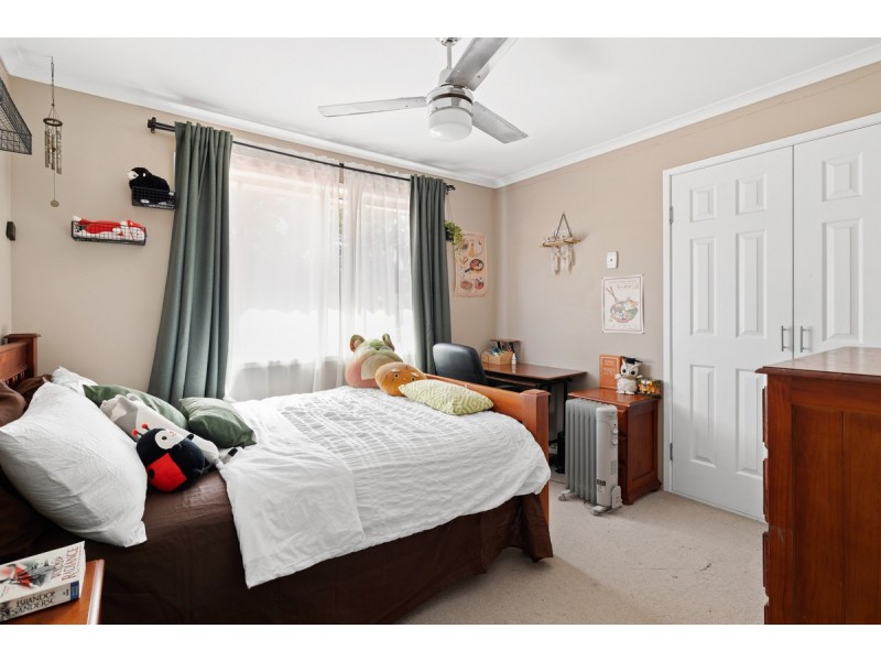 19 Peel Street, Redland Bay QLD 4165