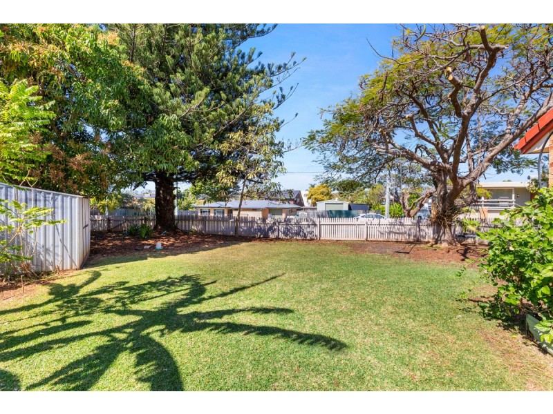 19 Peel Street, Redland Bay QLD 4165