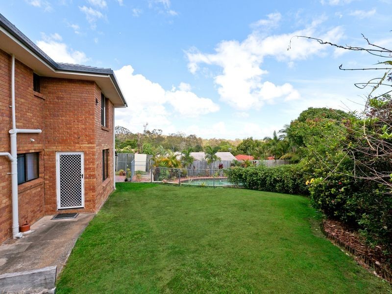 5 Courageous Court, Cleveland QLD 4163