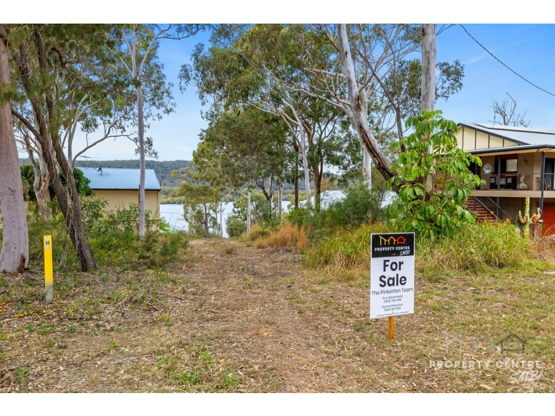 43 Scenic Drive, Russell Island QLD 4184