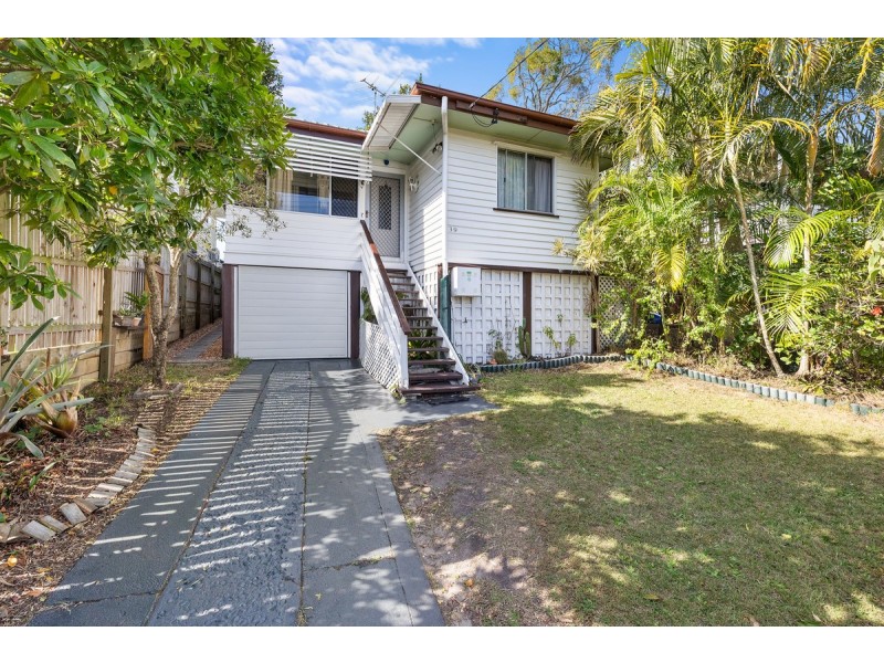 39 Peranga Street, Manly QLD 4179