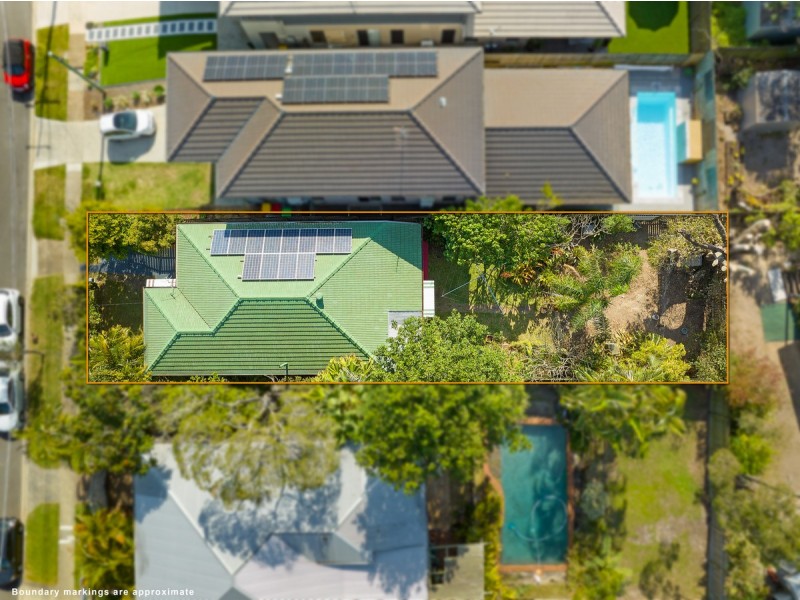 39 Peranga Street, Manly QLD 4179