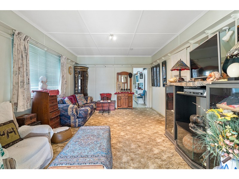 39 Peranga Street, Manly QLD 4179