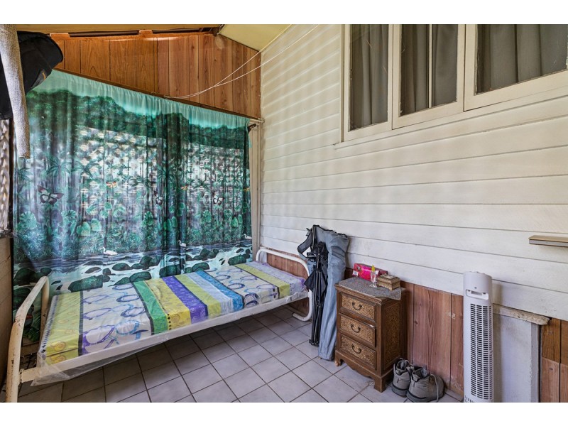 39 Peranga Street, Manly QLD 4179