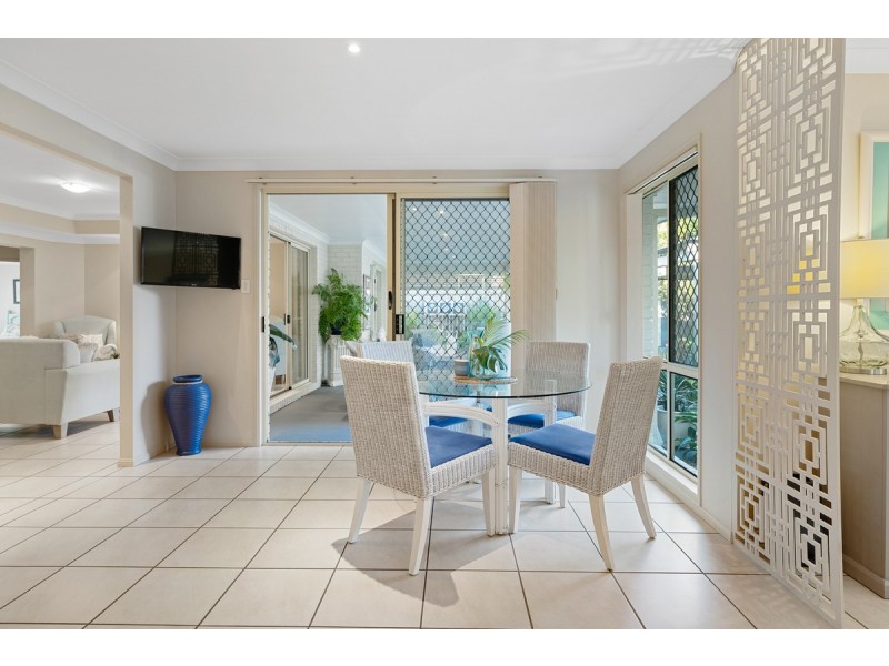 4 Cedarview Place, Wellington Point QLD 4160
