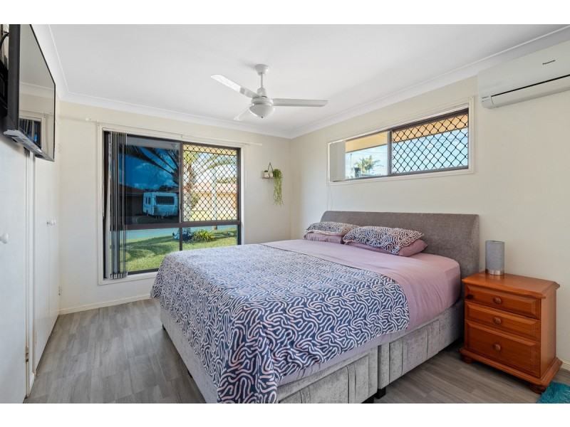 1 Petaluma Court, Victoria Point QLD 4165