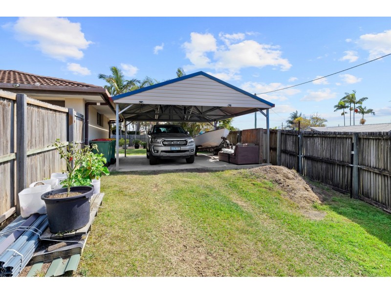 1 Petaluma Court, Victoria Point QLD 4165