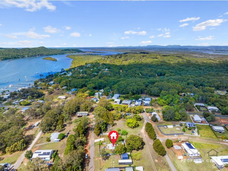 36 Main View Drive, Russell Island QLD 4184