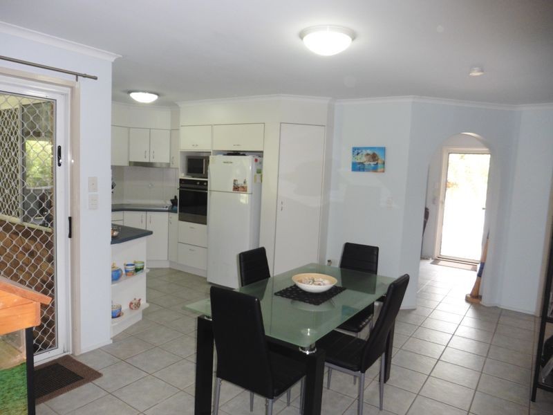 18 Terrier Court, Redland Bay QLD 4165