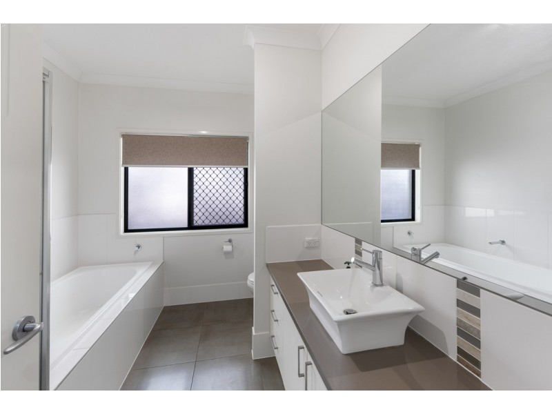 4-6 Carlingford Drive, Thornlands QLD 4164