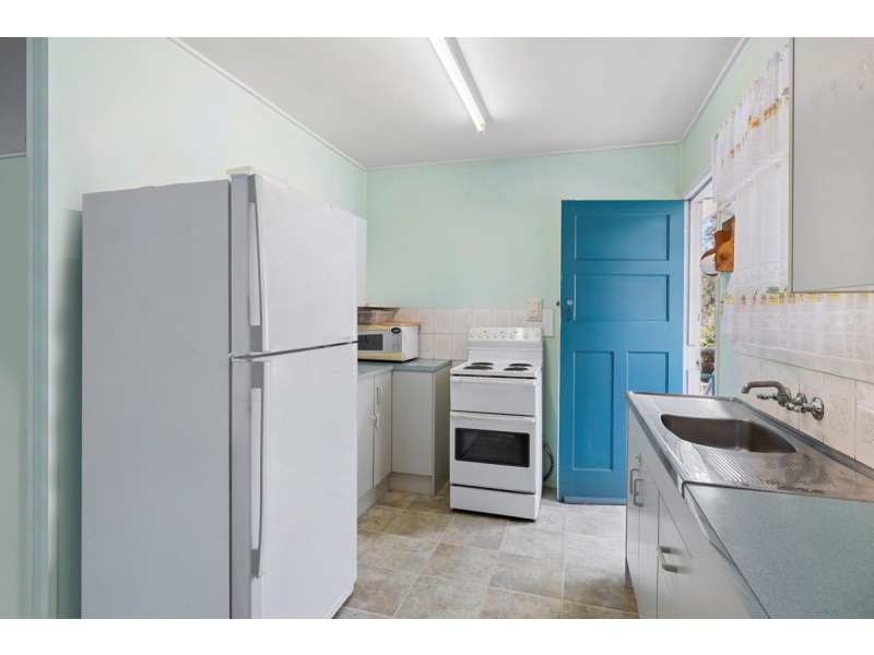 22 Euston Street, Wynnum West QLD 4178