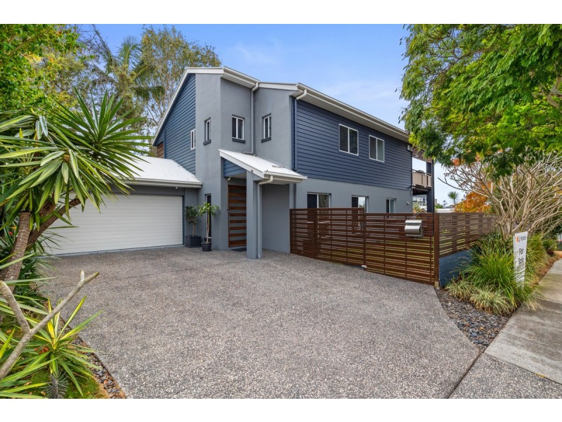 37 Wilde Street, Wynnum QLD 4178