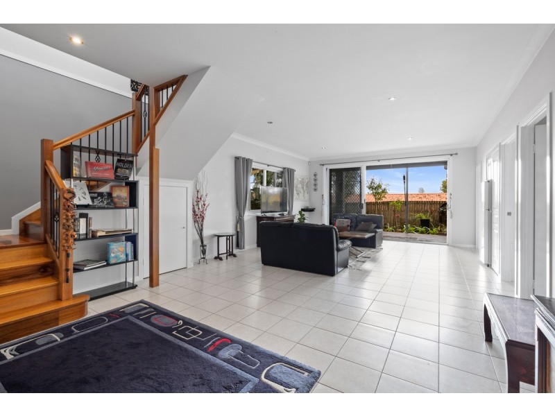 37 Wilde Street, Wynnum QLD 4178