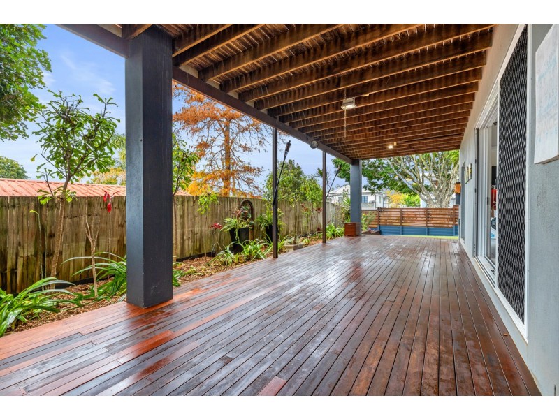 37 Wilde Street, Wynnum QLD 4178