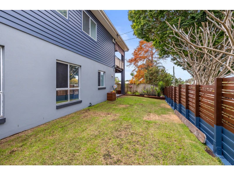 37 Wilde Street, Wynnum QLD 4178