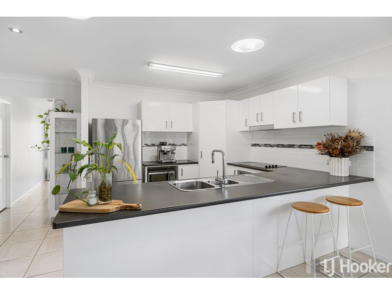 6 Pinevale Court, Victoria Point QLD 4165