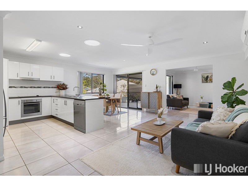 6 Pinevale Court, Victoria Point QLD 4165