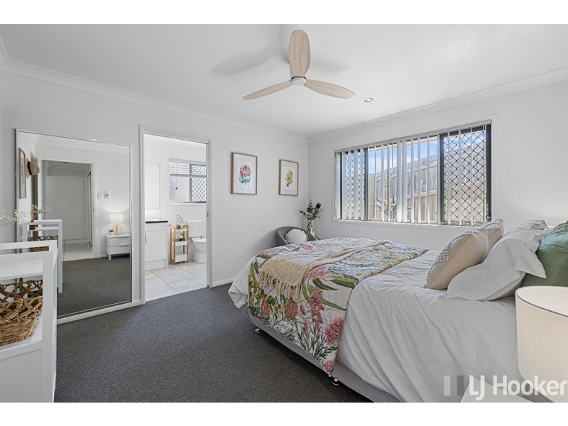 6 Pinevale Court, Victoria Point QLD 4165