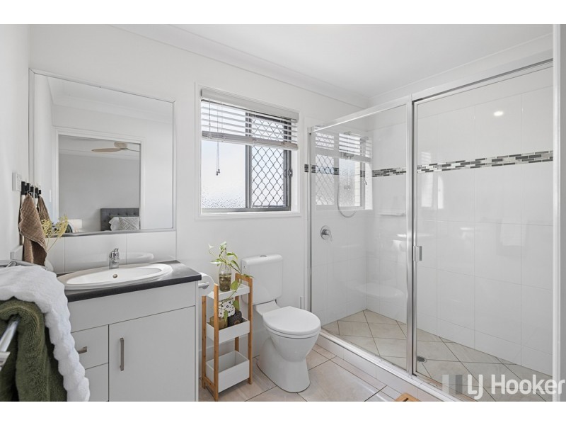 6 Pinevale Court, Victoria Point QLD 4165