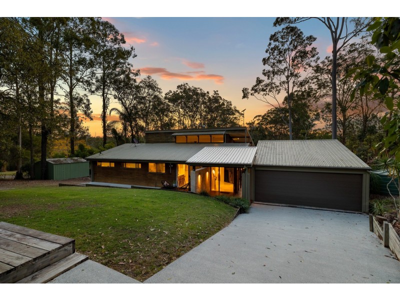 160 Pioneer Road, Sheldon QLD 4157