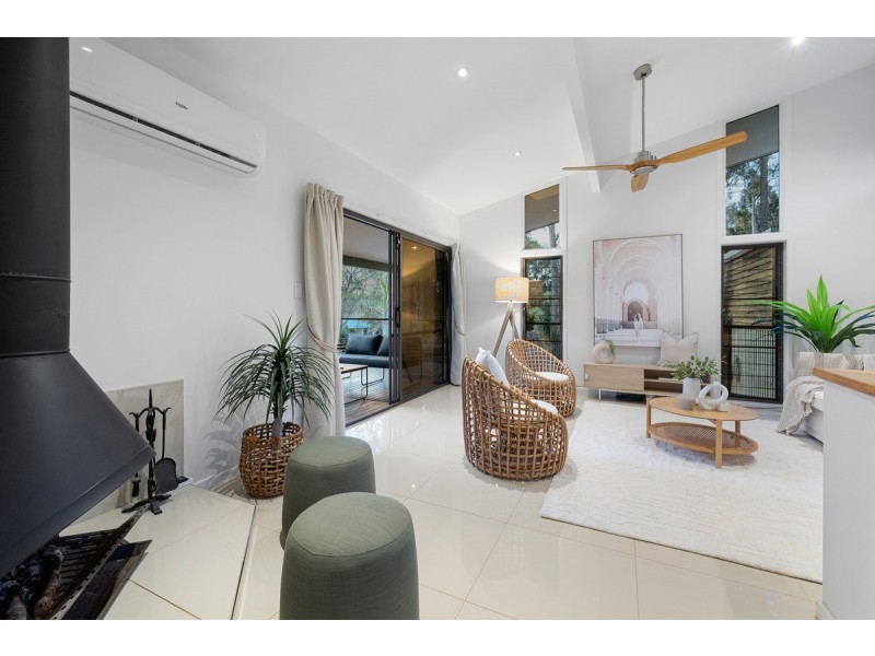 160 Pioneer Road, Sheldon QLD 4157