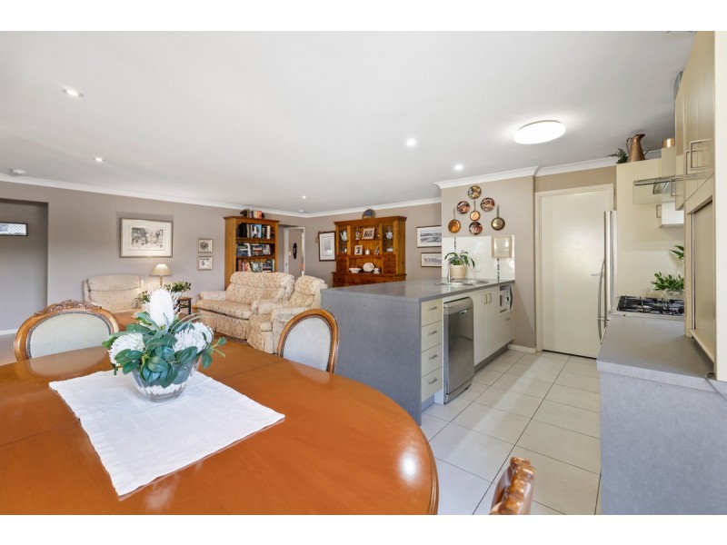 20 Lyndhurst Place, Thornlands QLD 4164