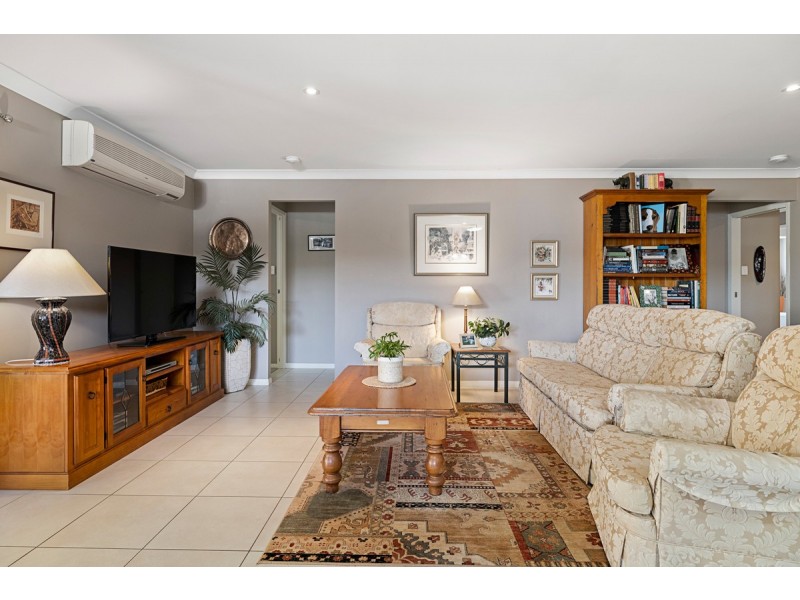 20 Lyndhurst Place, Thornlands QLD 4164