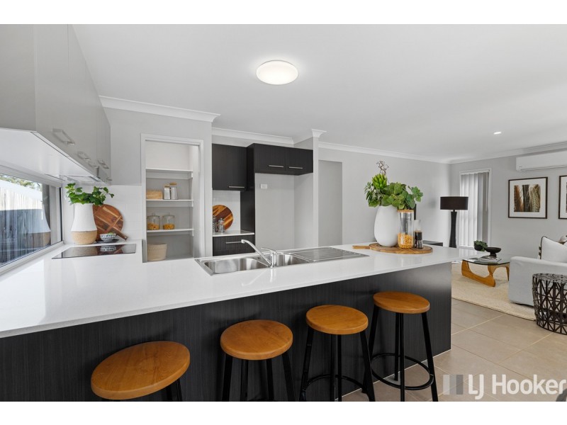 51 Winship Street, Ormiston QLD 4160