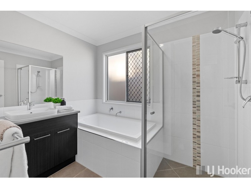 51 Winship Street, Ormiston QLD 4160