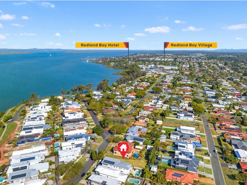 19 Broadwater Terrace, Redland Bay QLD 4165