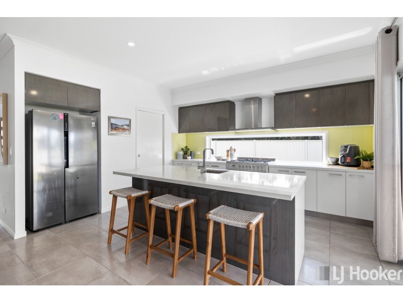 83 Waterville Drive, Thornlands QLD 4164