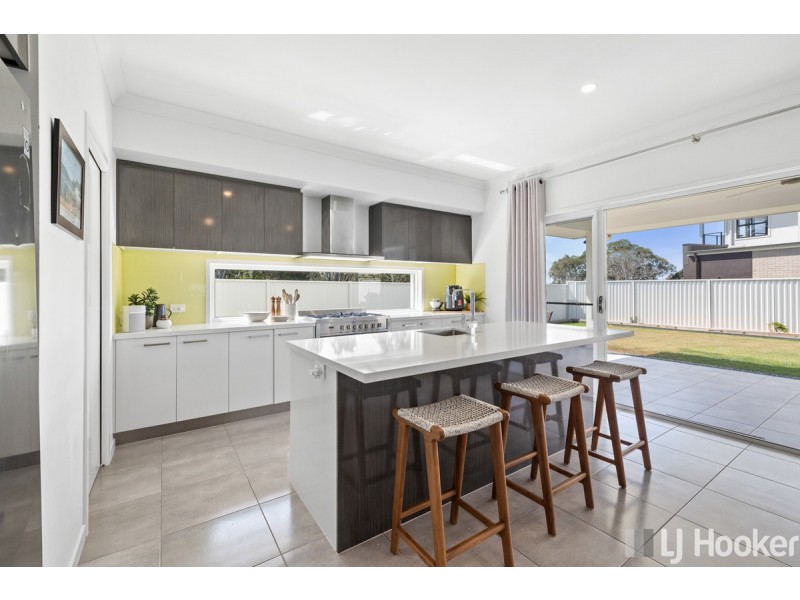 83 Waterville Drive, Thornlands QLD 4164