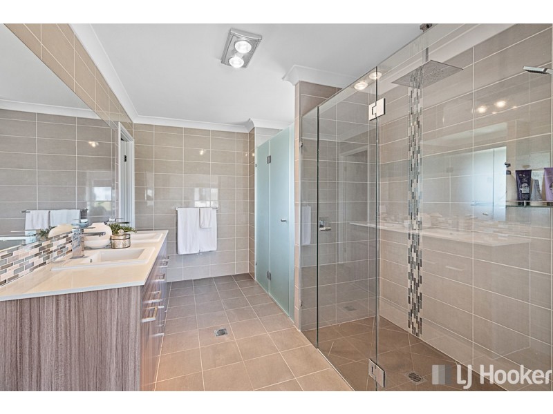 83 Waterville Drive, Thornlands QLD 4164