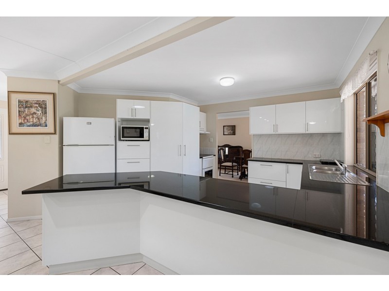 18 Ralph Street, Cleveland QLD 4163